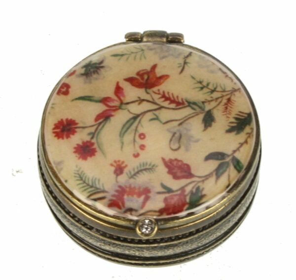 4S056 Pillendoosje rond Chinz motief