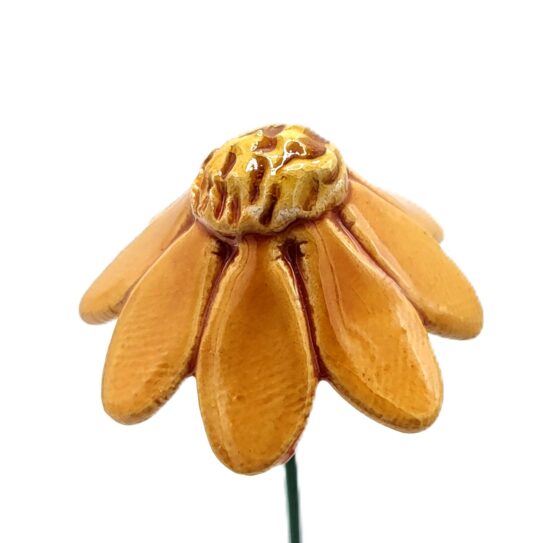 Keramische bloem Kamille oranje op prikker