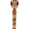 Japanse kokeshi houten decoratiepop met handgeschilderde bloem