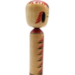 Kokeshi pop rechterkant, handbeschilderd