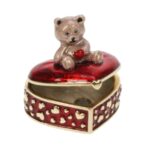 4S231.1 doosje hart rood beer
