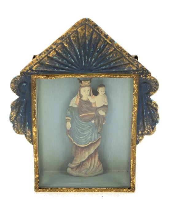 Madonna met kind in kastje 18x5x24cm